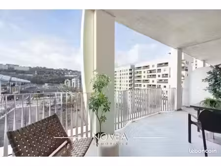 appartement 4 pièces 93 m²