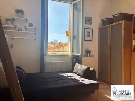 studio 1 pièce 22 m²