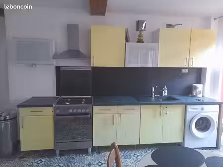 loue t3 meublé