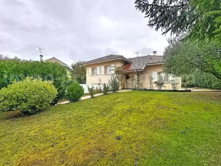 maison de luxe à vendre dans le quartier nord