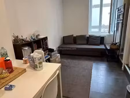 studio 1 pièce 19 m²
