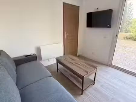 location appartement 2 pièces 35 m² à ventabren (13122)  900 €