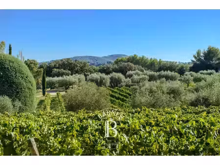 à vendre  villa le castellet - 208 m² - 2 500 000 €