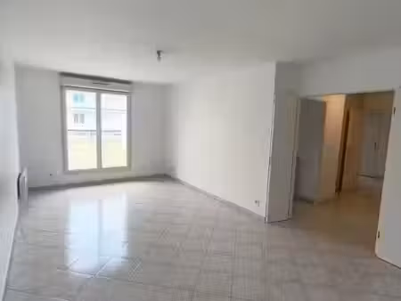 location appartement 3 pièces 63.37 m² à meaux (77100)  1 100 €