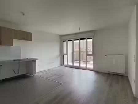 location appartement 2 pièces 57.98 m² à montgeron (91230)  1 345 €