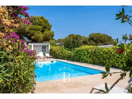 à vendre  maison les issambres 10 chambres - 515 m² - 2 850 000 €