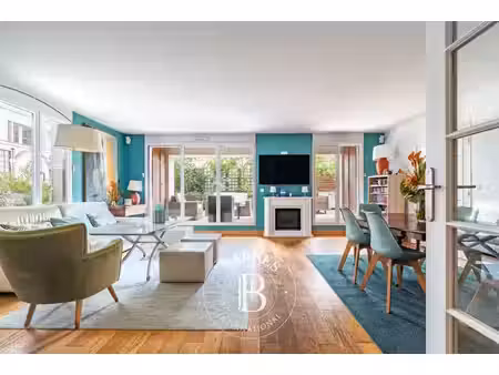 à vendre  appartement paris 16ème 4 chambres - 136 m² - 2 420 000 €