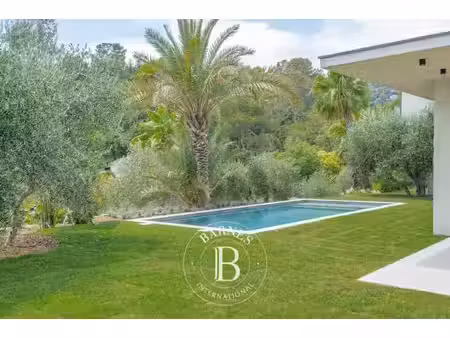 à vendre  maison mougins 4 chambres - 210 m² - 2 300 000 €