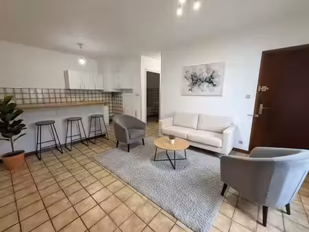 location appartement 3 pièces 48.97 m² à la côte-saint-andré (38260)  473 €