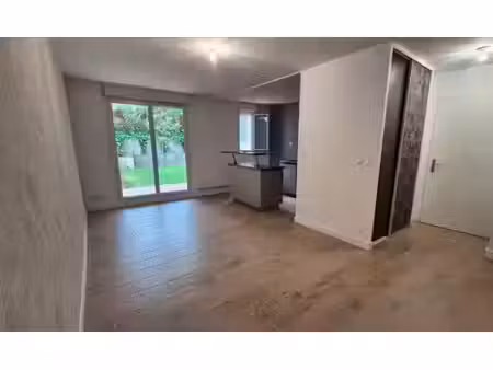 location appartement 2 pièces à créon (33670)  650 €