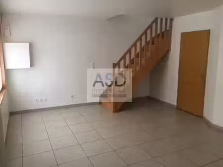 location appartement 3 pièces 53 m² à carvin (62220)  634 €