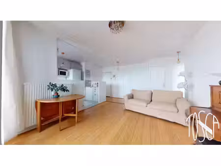 exclusivite - thiais - 2 pieces de 45 m² avec parking + cave