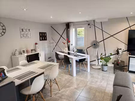 maison de village rénovée au coeur de vonnas 3 chambres