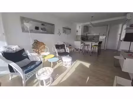 *** appartement 2 chambres - vue mer - bon rapport locatif ***