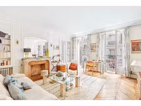 à vendre  appartement paris 9ème 3 chambres - 107 m² - 1 350 000 €