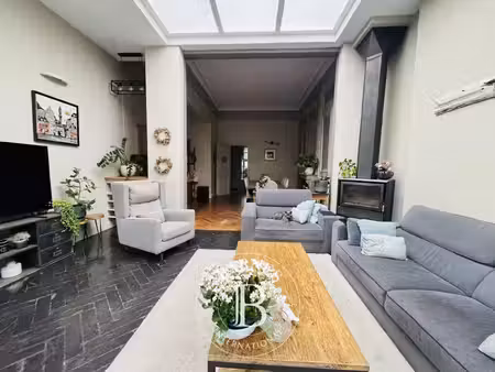 à vendre  maison de ville armentières 7 chambres - 242 m² - 477 750 €
