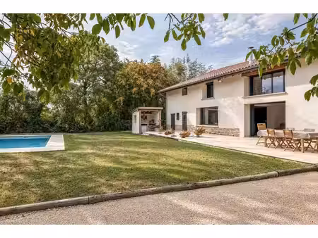 vente maison piscine à bourg-en-bresse (01000) : à vendre piscine / 232m² bourg-en-bresse