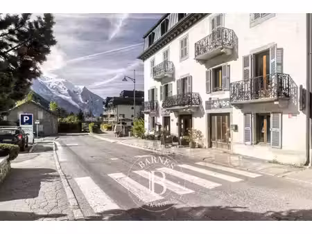 à vendre  commerce argentière - 71 m² - 450 000 €