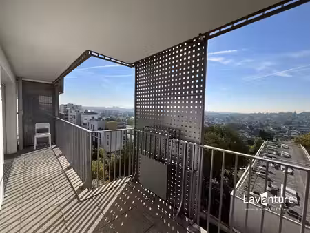 meublé - t2 - 43 66m² avec balcon et parking