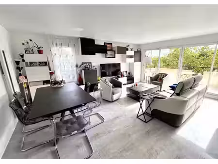 appartement 3 pièces 79 m² cergy quartier campus