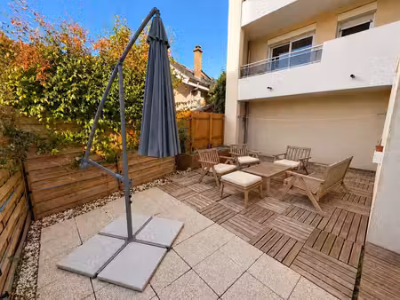 à louer – appartement t2 meublé avec grande terrasse – cruseilles