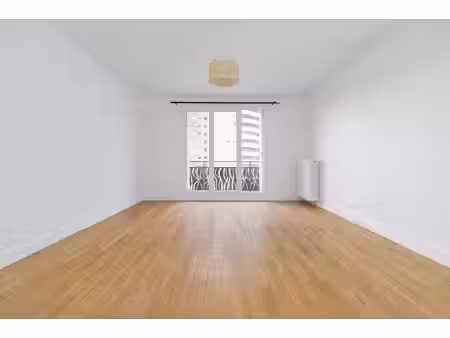 t3 maisons-alfort 5'min metro ligne 8