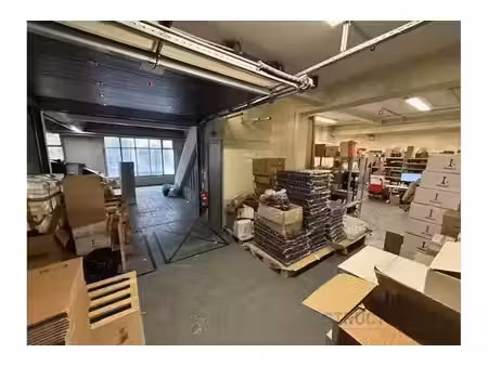 surface industrielle à louer à groot-bijgaardenstraat 481 berchem-sainte-agathe (rbx17655)