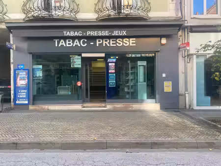 local commercial avec vitrine