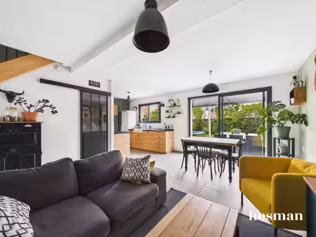 maison 5 pièces avec terrasse et piscine - tram c
