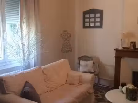 maison de ville t3 - rdc +1 - jardinet