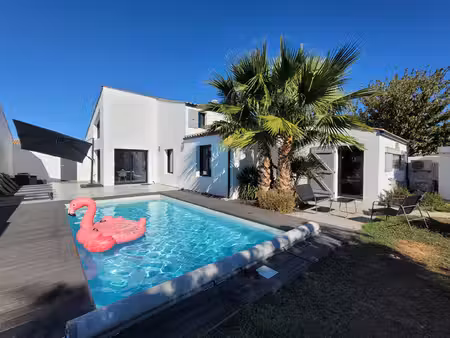 vente maison 5 pièces  129.60m²  villedoux