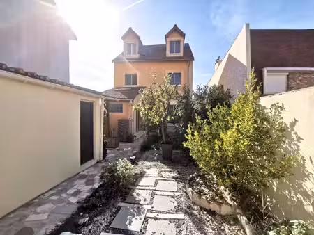 94400 vitry sur seine maison 7 pieces 147.03 m² sur un terrain de 239 m² et un jardin de 1