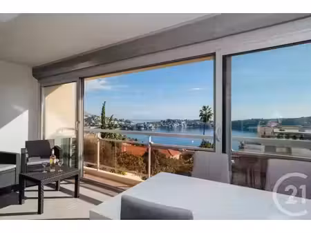 appartement f3 à louer - 3 pièces - 70 28 m2 - villefranche sur mer - 06 - provence-alpes-