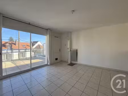 appartement t3 à louer - 3 pièces - 49 31 m2 - luisant - 28 - centre