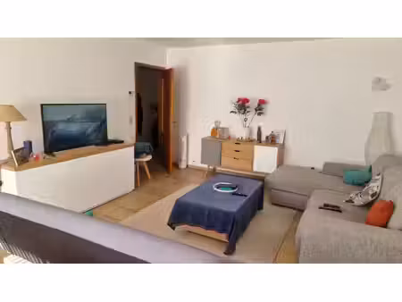 appartement 2 ch. 80m2 peb a à braine-l'alleud