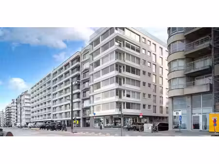 bien commercial à louer à knokke pour € 3.950