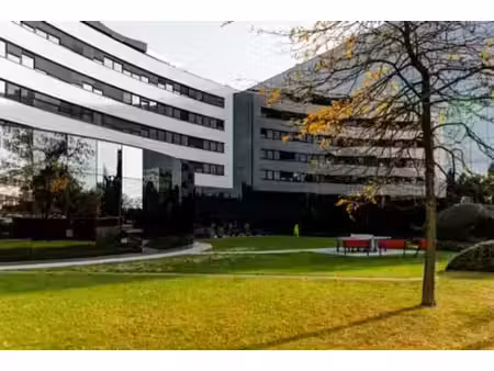 nice office recently renovated