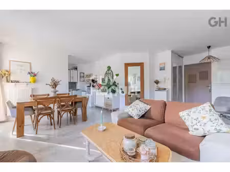 appartement 2 pieces (51.49 m2) vendu loue a etiolles