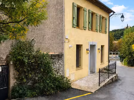 local commercial + appartement – flayosc centre
