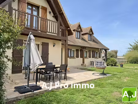 maison traditionnelle de 184 m² habitables  sur sous-sol total
