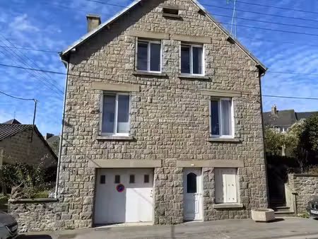 maison bourg plouguenast