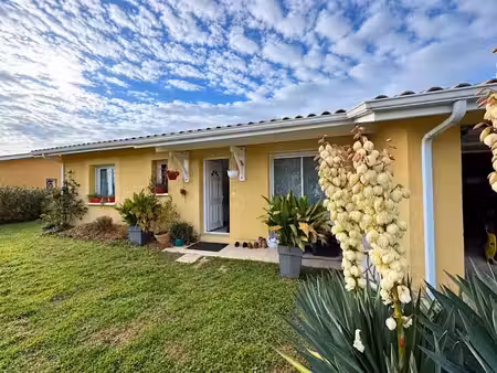 location maison 4 pièces à soulac-sur-mer (33780)  800 €