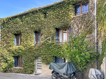 maison de village