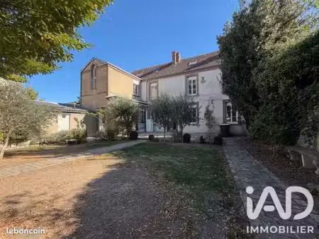 maison 9 pièces 200 m²