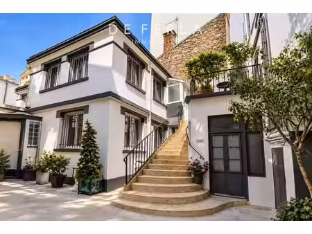 maison de luxe à vendre dans le quartier saint lambert