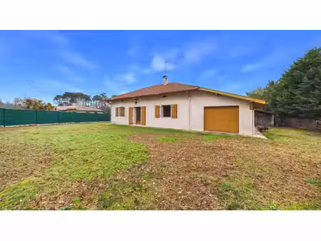maison des années 80 à rénover sur terrain constructible de 1191 m²