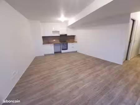 appartement 3 pièces 64 m²