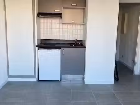molsheim loue studio avec balcon et pk