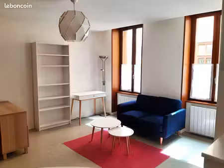 studio meublé tournus