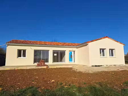 pavillon en cours de construction